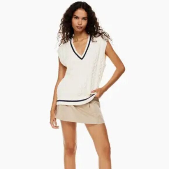 Aritzia Sunday Best MERINO WOOL cable knit Winston dusty pink Sweater Vest Sm - Picture 1 of 9